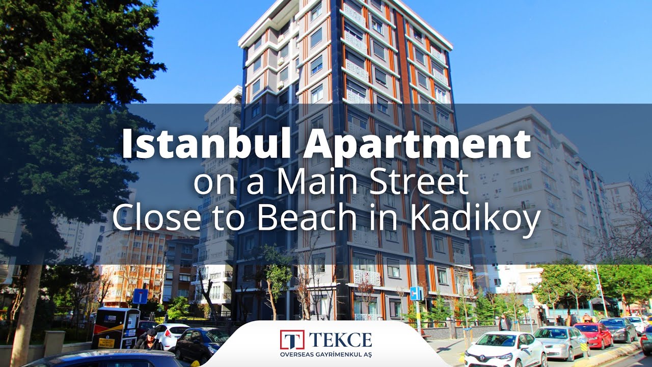Istanbul Apartment on a Main Street Close to Beach in Kadikoy