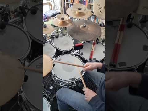 Double bass drum, 80 bpm