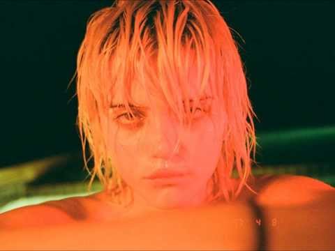 Omanko - Sky Ferreira (2013)