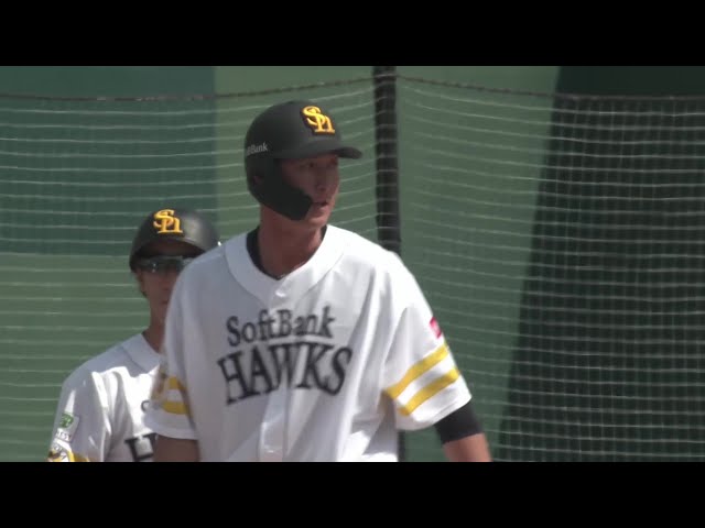 【ファーム】チャンスを掴む!! ホークス・秋広優人 センターへの逆転のタイムリー3ベースヒットを放つ!! 2025年7月6日 福岡ソフトバンクホークス 対 中日ドラゴンズ