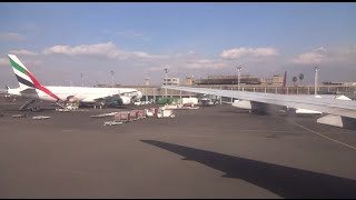 preview picture of video 'Landing Nairobi Jomo Kenyatta International Airport - Kenya Airways (good terminal view)'