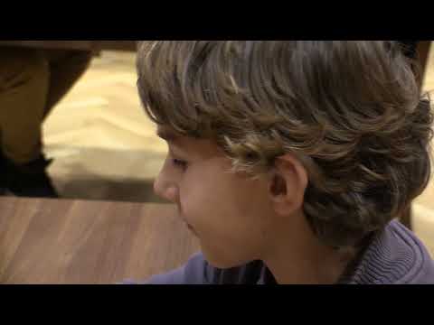 žiaci ZŠ 2.8.   Adam Ďurica  -  Matej Bidulský 1:0