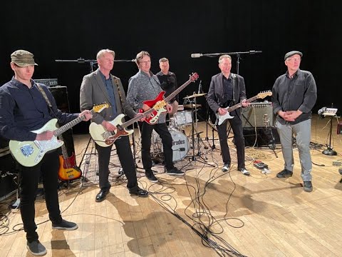 The Charades: Ladyfingers