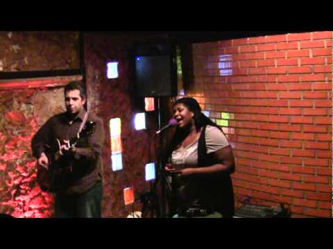 Sierra Hurtt - We Can Do Anything (Live at ArtKafe)