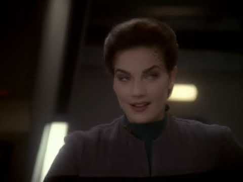 USS Defiant and IKS Rotarran