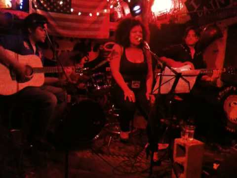 These Old Shoes - Bethany Saint Smith and the Black Oil Family at Hank's Saloon, Brooklyn, NY