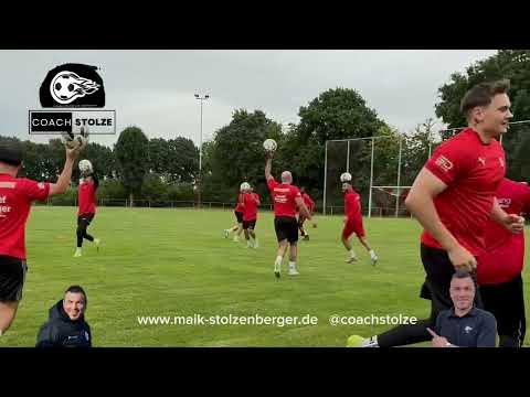 Fussballtraining - Fun Warm up - Hoch den Ball