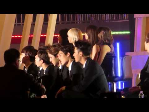 [HD Fancam] FULL VERSION EXO's Reaction to 2NE1's Crush&Come Back Home @ SBSGayoDaejun2014