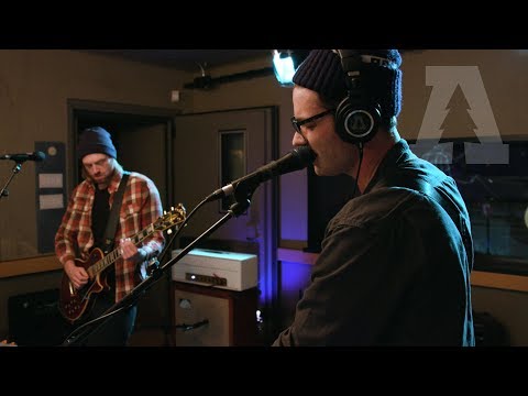 Friend Song - Slaughter Beach, Dog