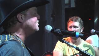 Tracy Lawrence - Paint Me A Birmingham (Live featuring Craig Morgan)
