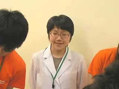 先生のメッセージ　鍵弥先生と臨床検査学科のみなさん