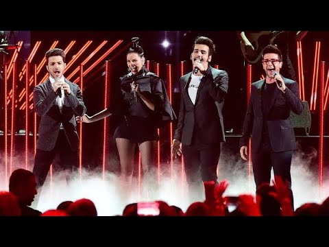 Natalia Jiménez con Il Volo cantando "CREO EN MI" en los Latin GRAMMYs 2015