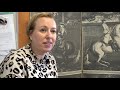 Docent combineert als een octopus klassikaal en online lesgeven
