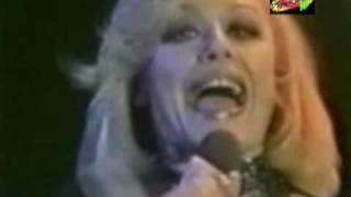 &quot;Mi sento bella&quot; (Medley) - Raffaella Carrà