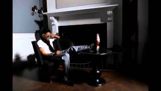 B. Howard - Hot Tottie Remix (with Usher, Milian &amp; Allen Ritter)