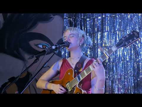 Ghost - mary in the junkyard