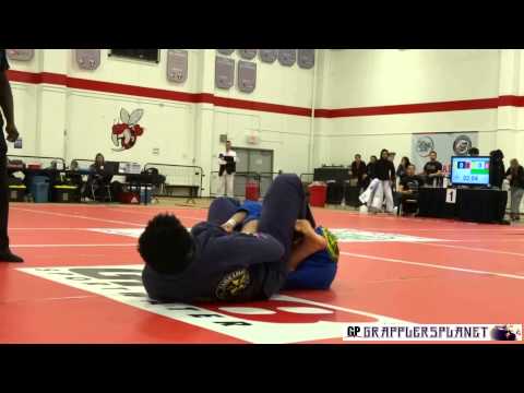 2015 AbuDhabi Pro Trials Gianni Grippo x Jon-Taine Hall Finals GRAPPLERSPLANET.COM