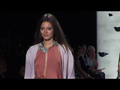 Diane Von Furstenberg Spring/Summer 2013 ft Google Glass! | New York Fashion Week NYFW | FashionTV