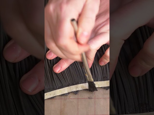 Vídeo relacionado con Gift Wolverine X-Men - Par de Garras de Espuma para Cosplay (2 Piezas)