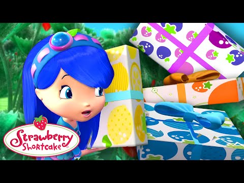 Secret Gift Exchange ❄️ Berry Bitty Adventures ❄️ Strawberry Shortcake Christmas Episodes - Kids TV Series, Kingdom Kids Zone - Strawberry Shortcake - WildBrain