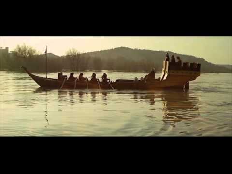 Eleanor's Arrival (The Lion In Winter) - Katharine Hepburn (HD) (Letterbox)