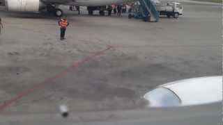 preview picture of video 'Sriwijaya Air Boeing 737-400 Engine Failure'