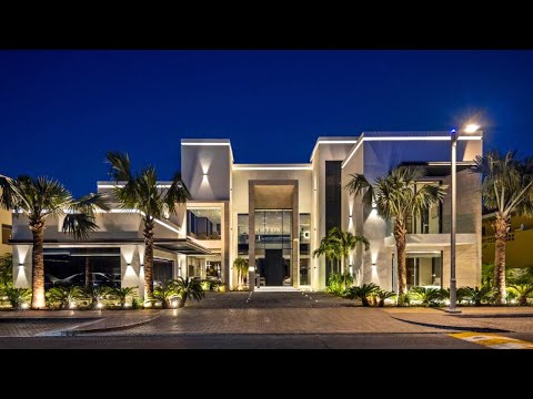 Inside Dubai’s Iconic Signature Villa on Palm Jumeirah | Ultra Luxury Waterfront Home Tour
