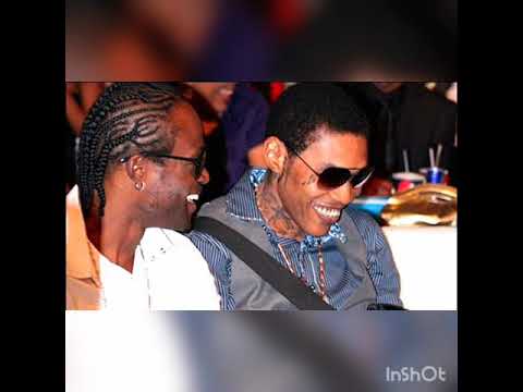 Vybz Kartel & Shawn Storm - Mi Love How Yuh Wine (RAW) (Closed Casket Riddim)