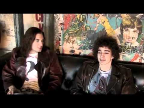 Killing Bono (Behind the Scene)