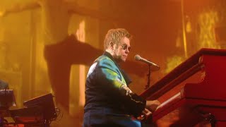 Elton John FULL HD - Don't Let The Sun Go Down On Me (The Red Piano, Las Vegas | 2005)