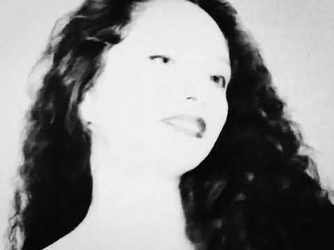 MIKUSH - R.I.P. Mamma (Visual Video)