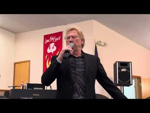 Greg X Volz (Of Petra) singing “More Power To Ya. 5/4/25 in Lafargeville, NY