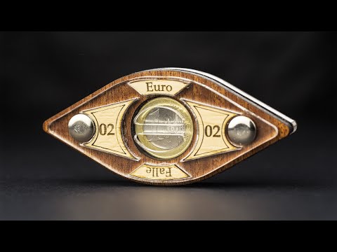 Euro-falle 02. Can you guess how to free the EURO coin?
