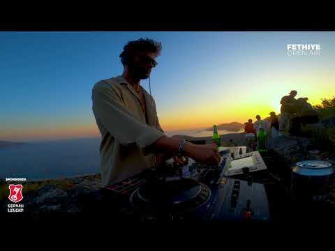 ( O P E N  A I R   &  ALEX MACRIS ) LIVE IN OLUDENIZ