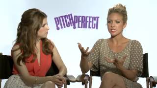 PITCH PERFECT: ANNA KENDRICK & BRITTANY SNOW INTERVIEW | ScreenSlam