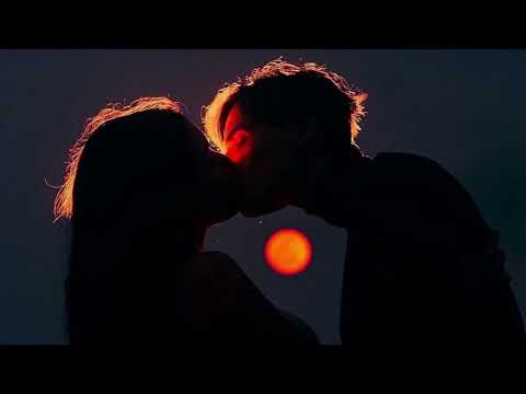 Sherman De Vries & Navaro & Brenda Mullen - Closer