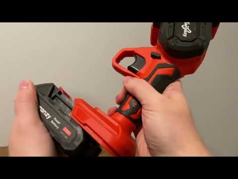 How To Change A Mini Chainsaw Battery