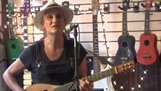 Jill Sobule GIRL IN THE AFFAIR 7/12/15 Acoustic GUITAR BAR JR Hoboken, NJ