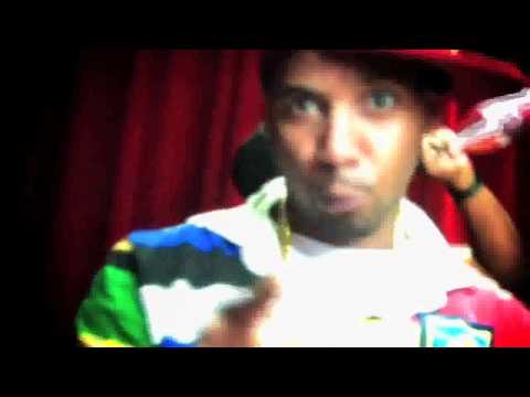 Vic Damone ft Juelz Santana Drink It Out The Bottle