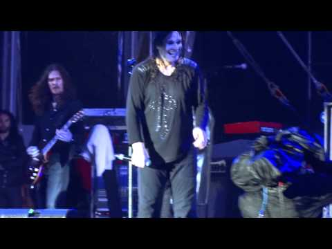 Ozzy And Friends - Paranoid - (Feat Geezer Butler, Slash, Zakk Wylde) Live Hellfest 2012