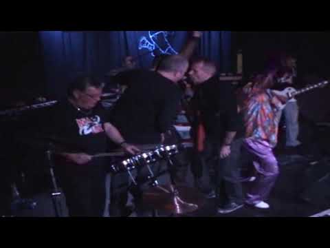 Atila y los Unos - Zuretzat, Gurekin... Javi DVD - Ratas