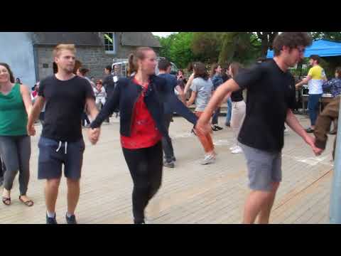 Gavotte Pourlet LE STRAT/LE GAL  - St Yves 2018