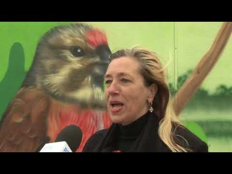 Onthulling straatnaambord Annie Palmenlaan