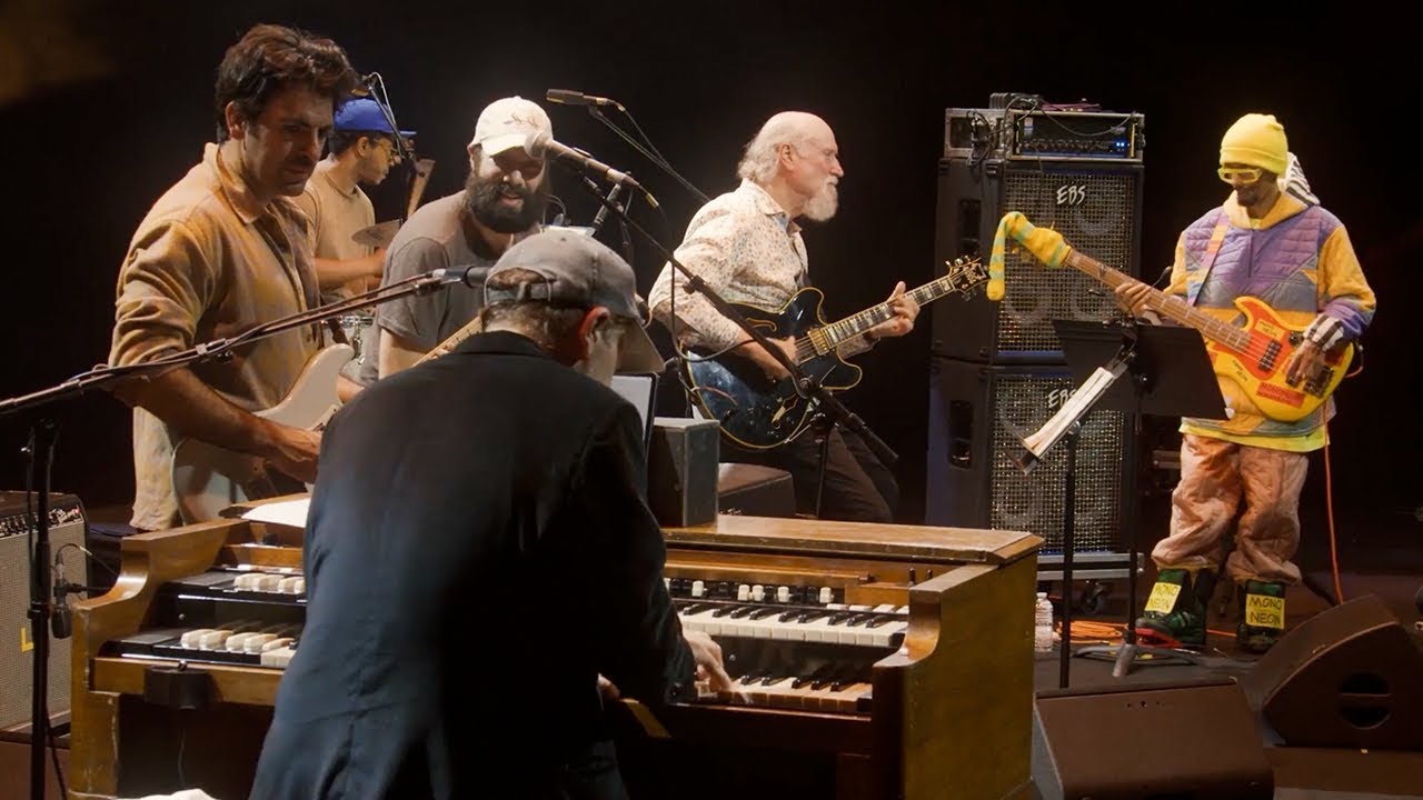 Scary Goldings ft. John Scofield & MonoNeon - Disco Pills (LIVE) 
