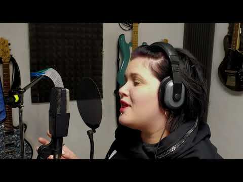 Leona Šenková - Čerešně (cover) 2021