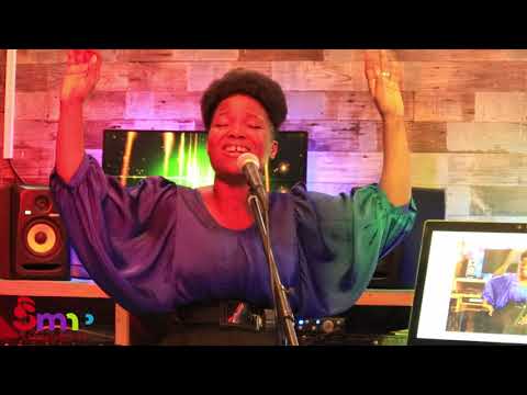 Stéphanie Saint-surin LIVE