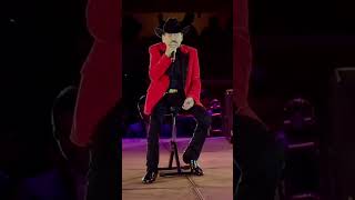 Todos los asistentes al último concierto que dio el #ReyDelJaripeo en #Michoacán corearon este tema