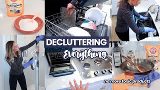 2025 Extreme Kitchen Declutter Challenge: TOXIC Cookware You NEED to Ditch!