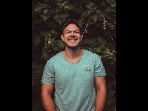 EP03 | The Lady J Podcast | Original Music's Cover Band Champion - Aston Wylie