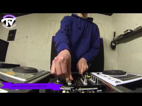 ARtroniks - UndergroundTV Kamersessie